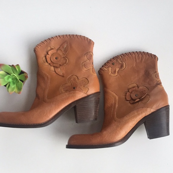 Shoes - Super cute! Buy now Clearance